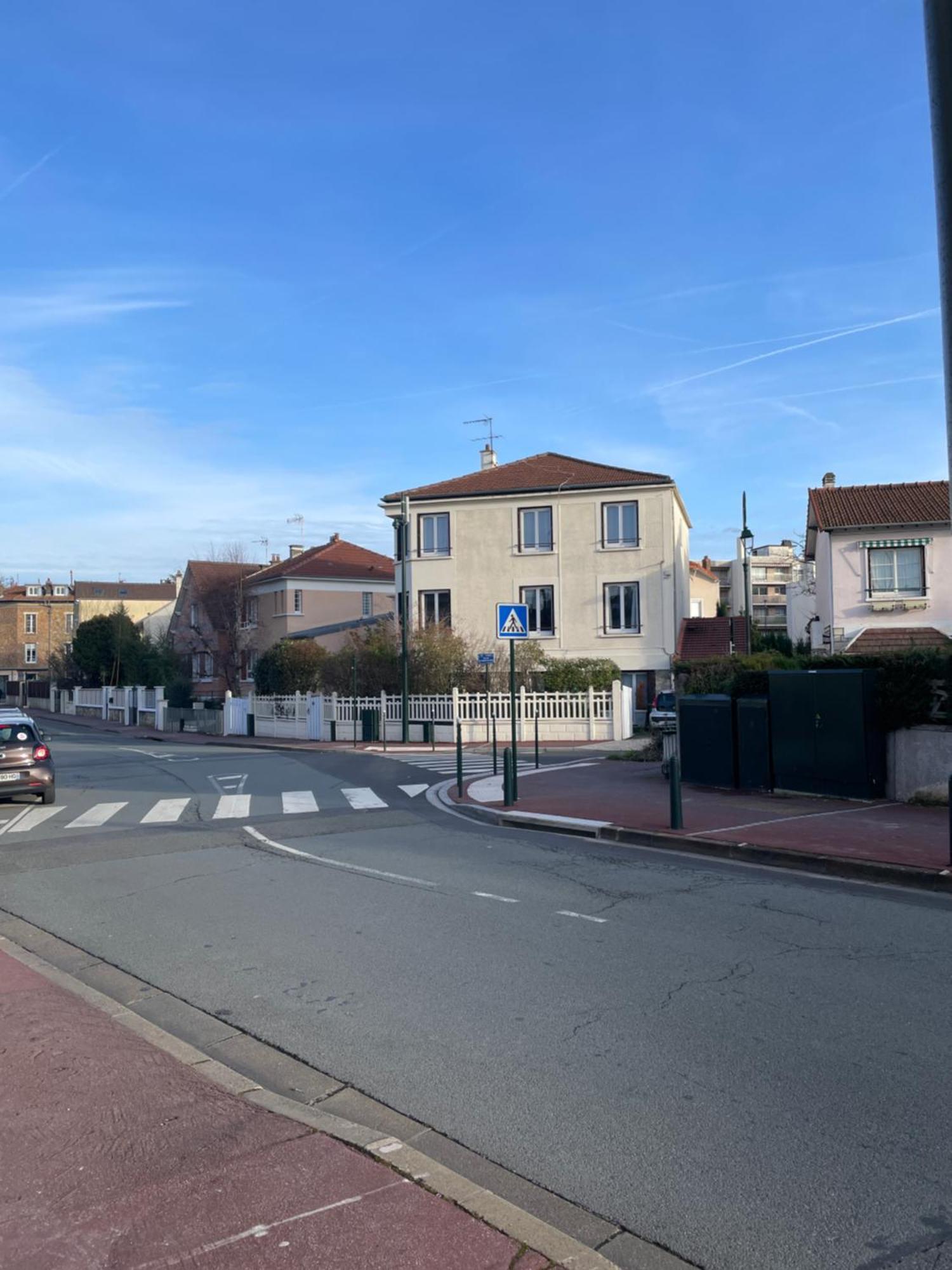 Parfait Pour Visiter Ou Travailler Pres De Paris - Makalu Apartment