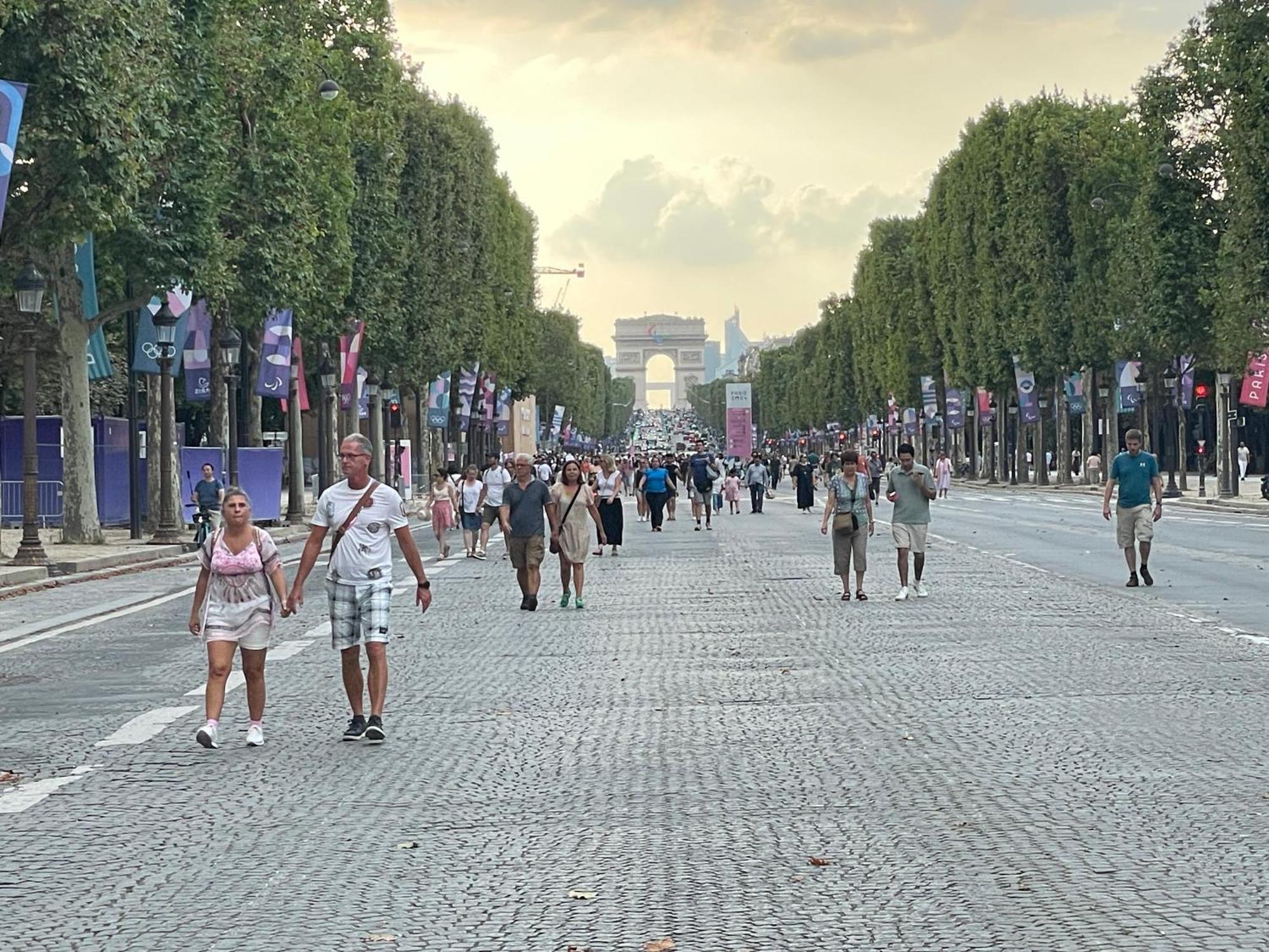 Parfait Pour Visiter Ou Travailler Pres De Paris - Makalu Apartment