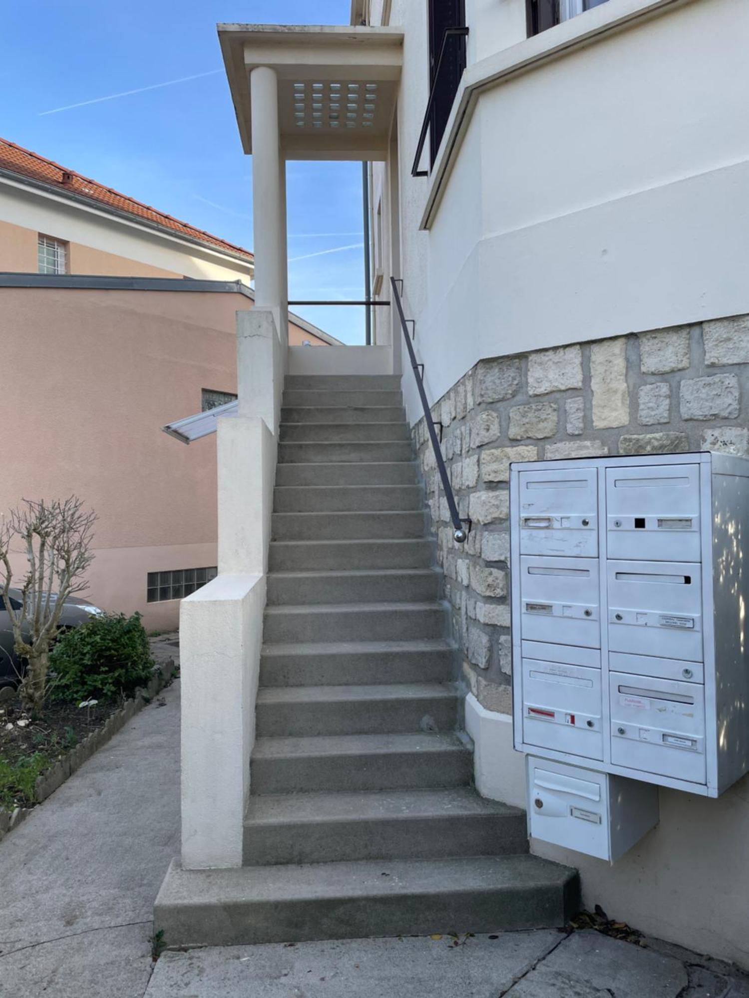 Parfait Pour Visiter Ou Travailler Pres De Paris - Makalu Clamart